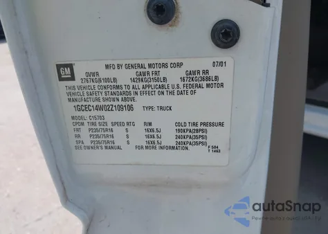 2002 Chevrolet Silverado 1500 из США, поврежденный, VIN 1GCEC14W02Z109106